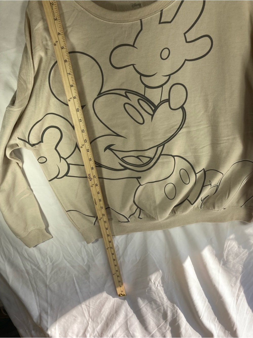 Disney Beige Mickey Outline Crewneck off the shoulder Sweatshirt xL - Picture 9 of 13